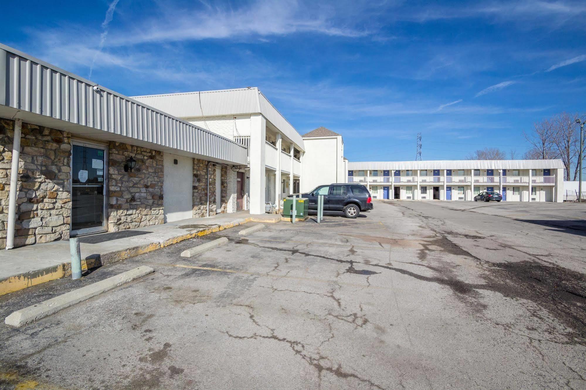Hotel 465 By Regency Indianapolis Esterno foto