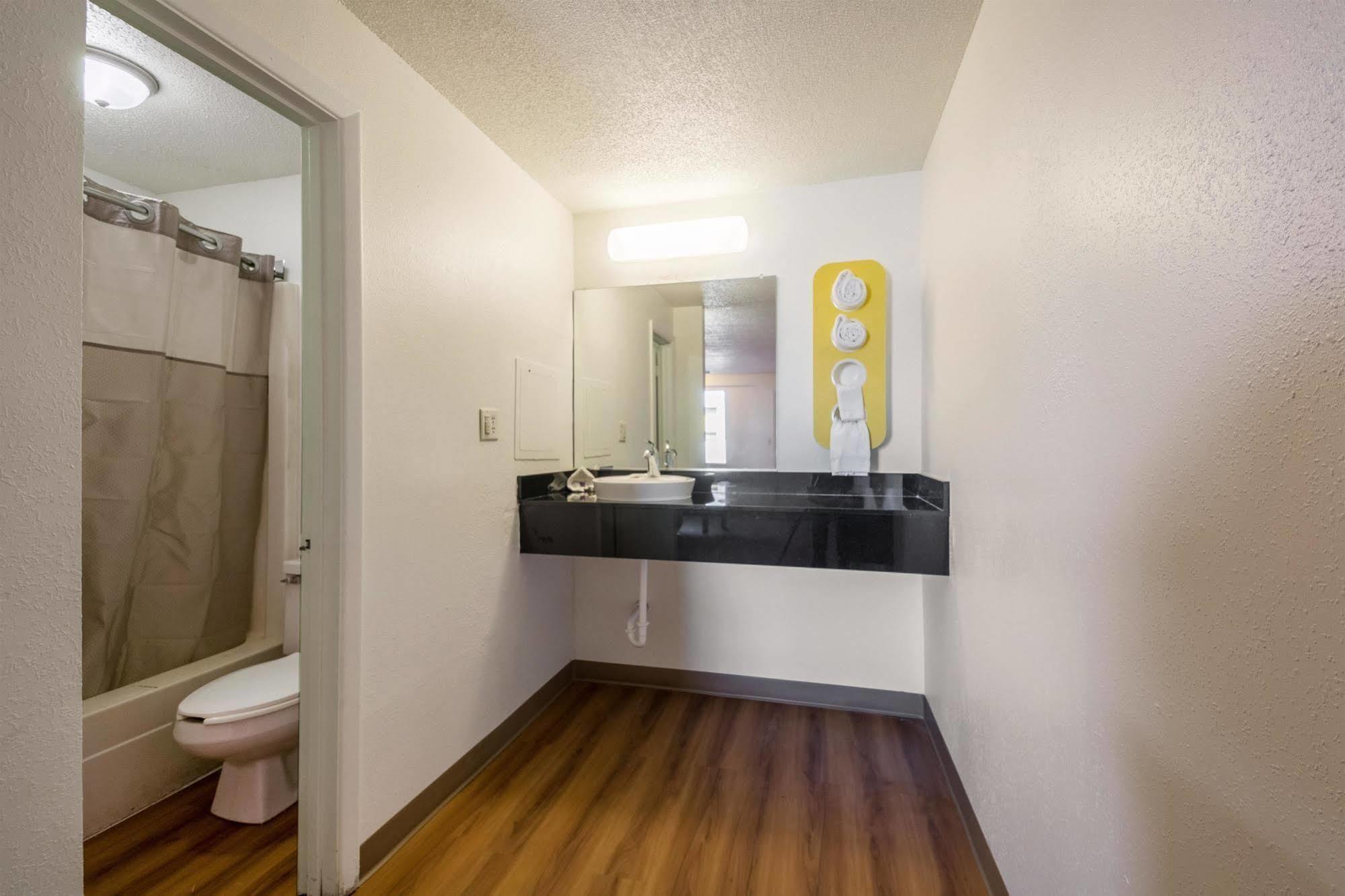 Hotel 465 By Regency Indianapolis Esterno foto
